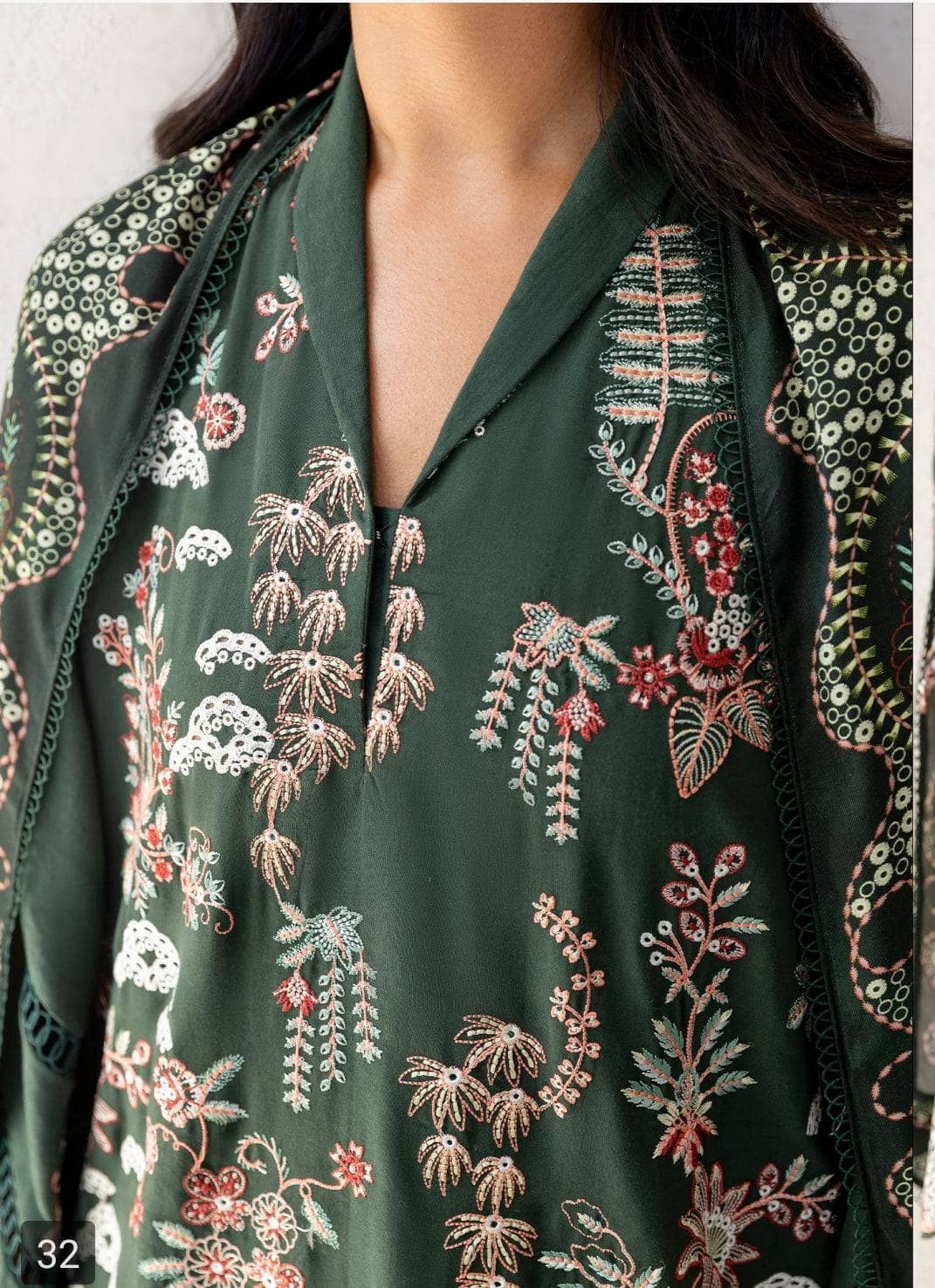 Cross Stitch Luxury Winter Collection Cross Stitch Cotton Satin 25/Green Ornate