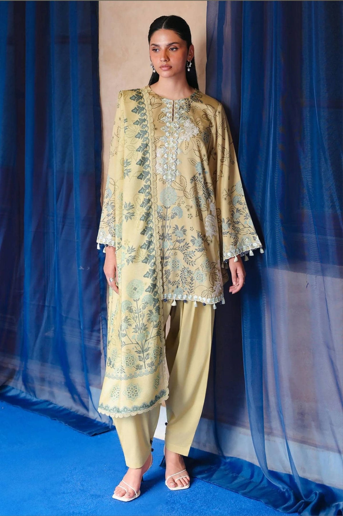 img_cross_stitch_cotton_satin_awwal_boutique