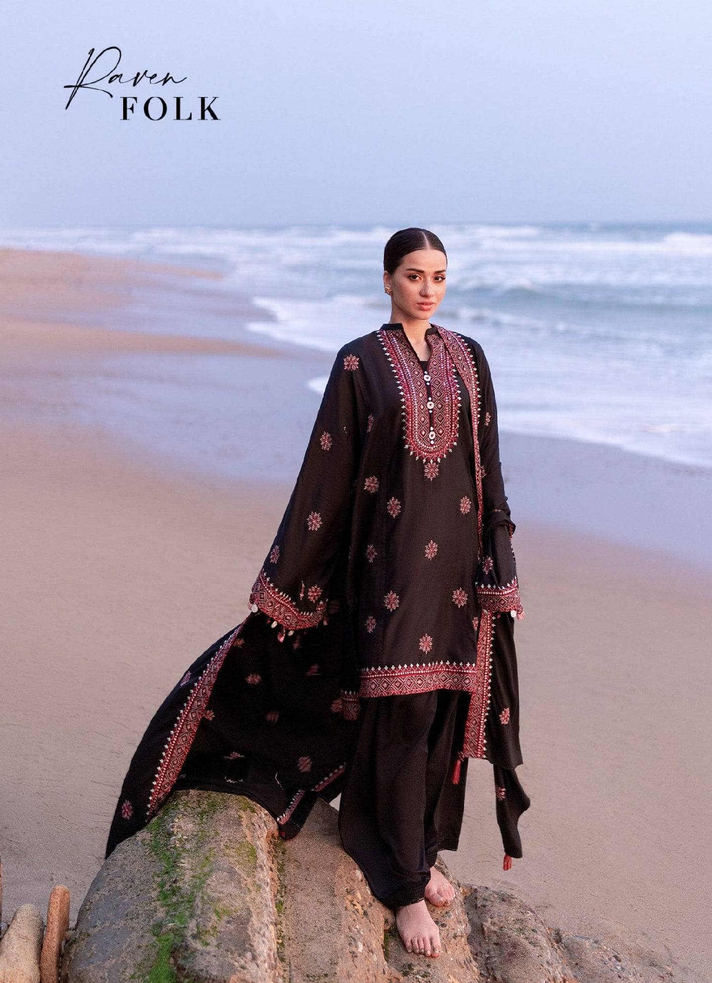 Cross Stitch Luxury Winter Collection Restocked/Cross Stitch Cotton Satin 25/Raven Folk