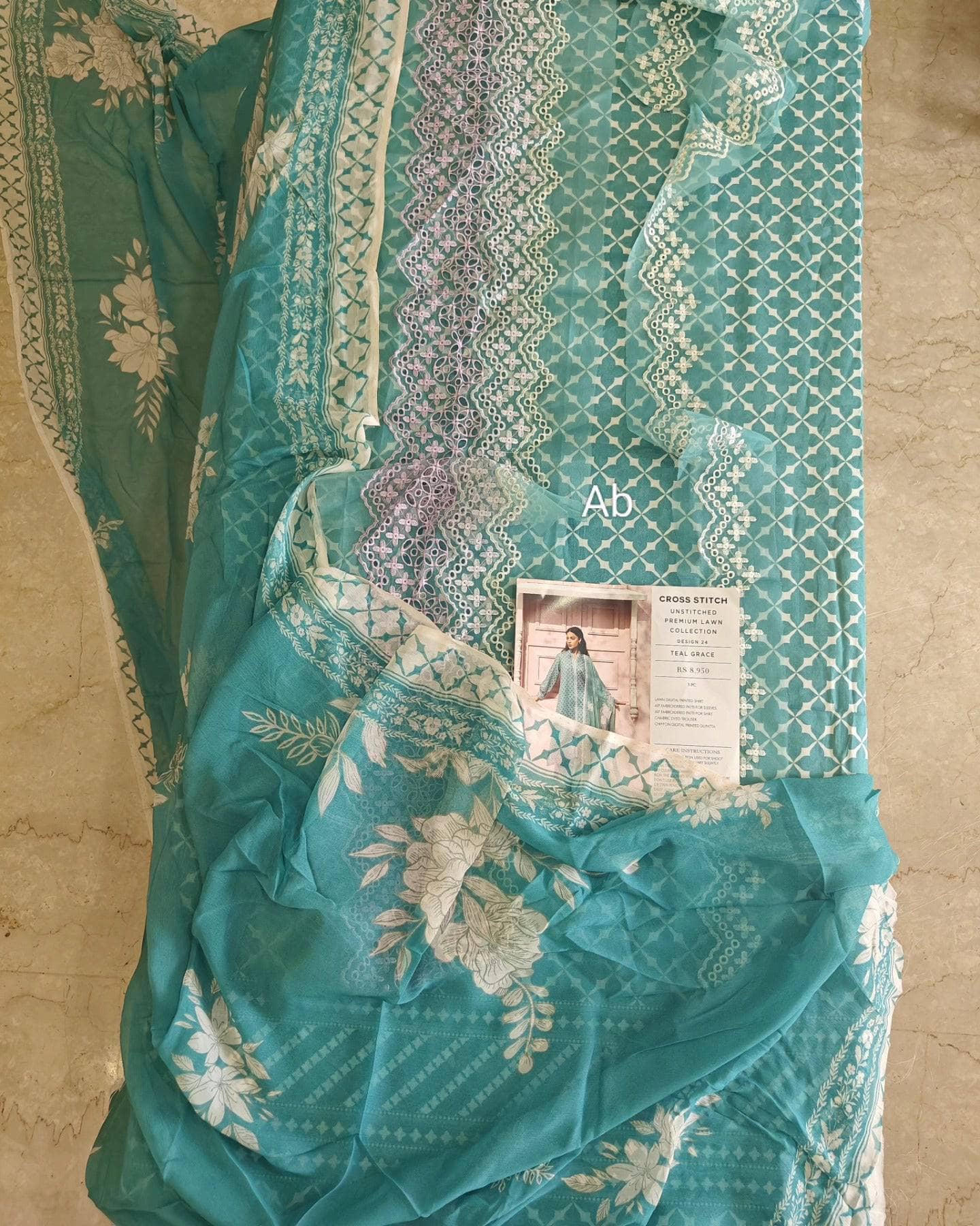 img_cross_stitch_awn_awwal_boutique