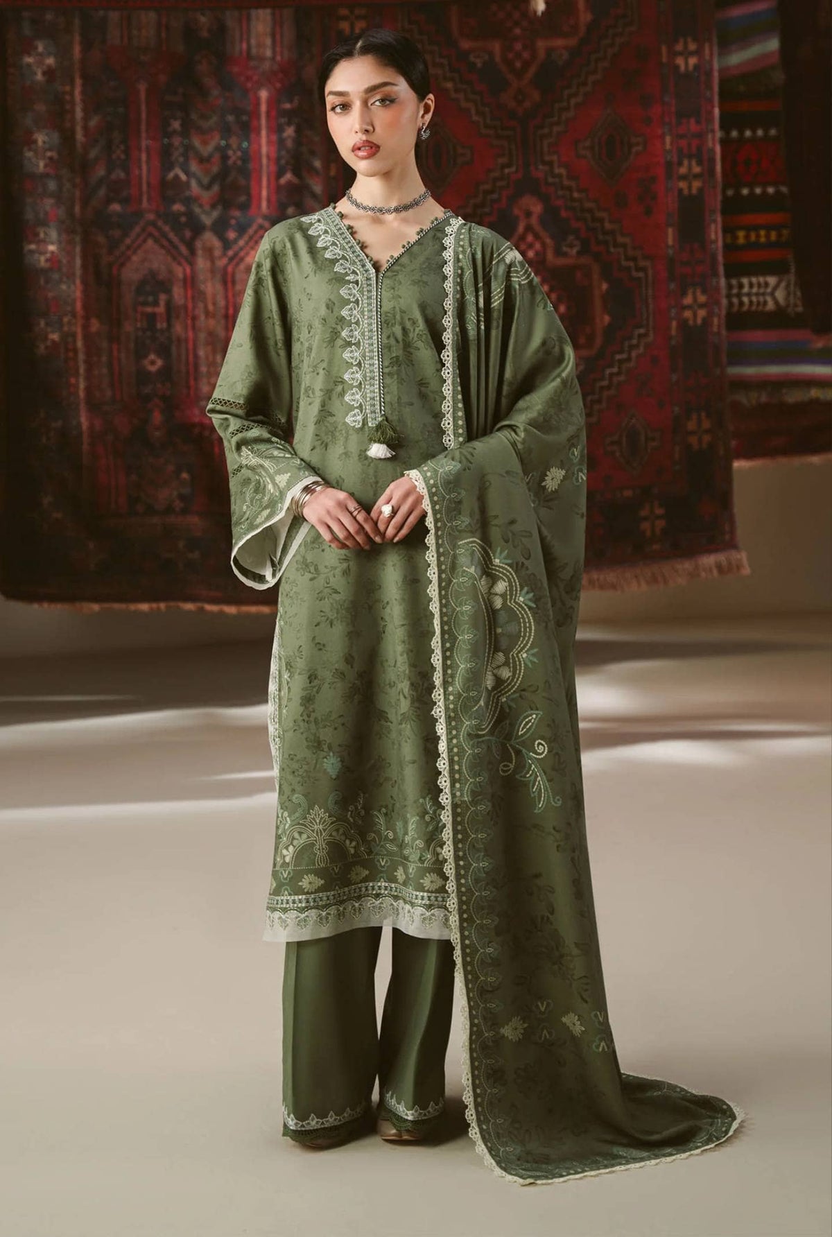 img_cross_stitch_winter_awwal_boutique