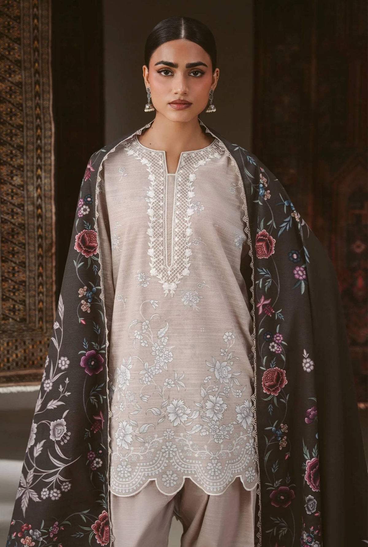 Cross Stitch Winter 26/PETAL HAZE-3PC KHADDAR SUIT/Grey