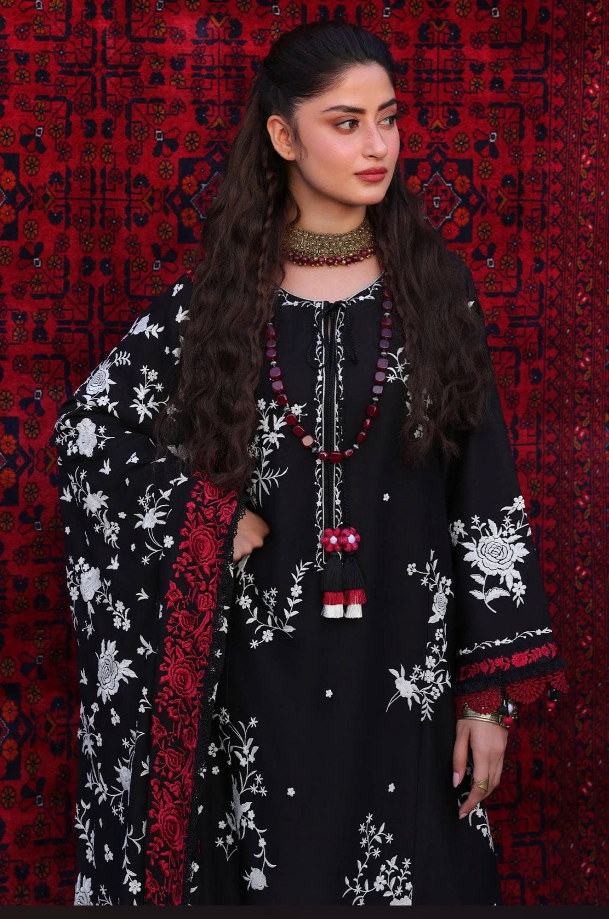 img_cross_stitch_winter_awwal_boutique