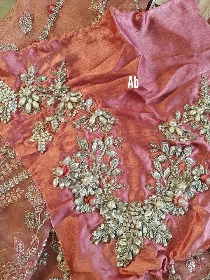 img_open_pic_elaf_celebration_awwal_boutique
