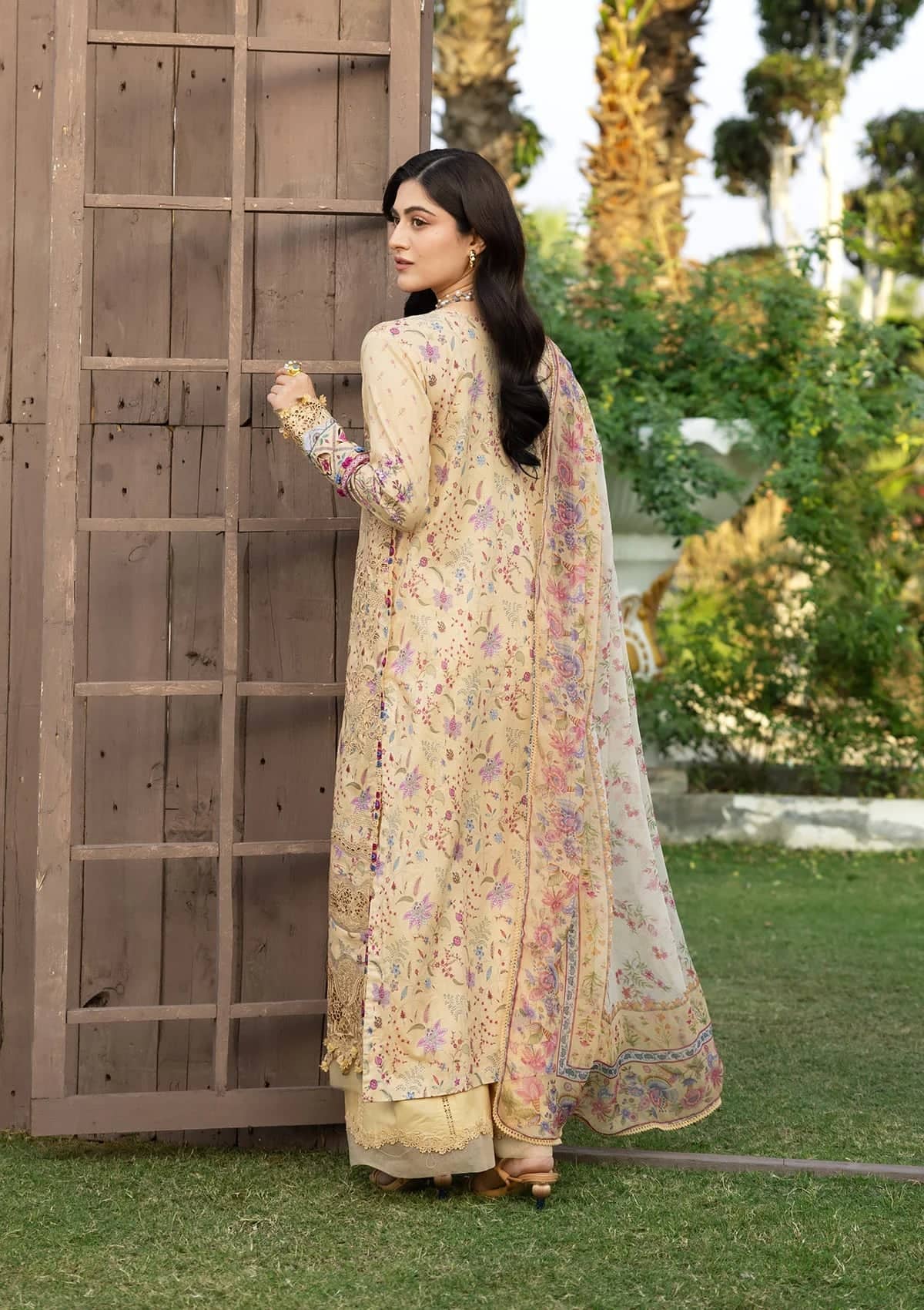 Elaf Chikankari 26/ERC-5B KHUSHEE/Chiffon Dupatta