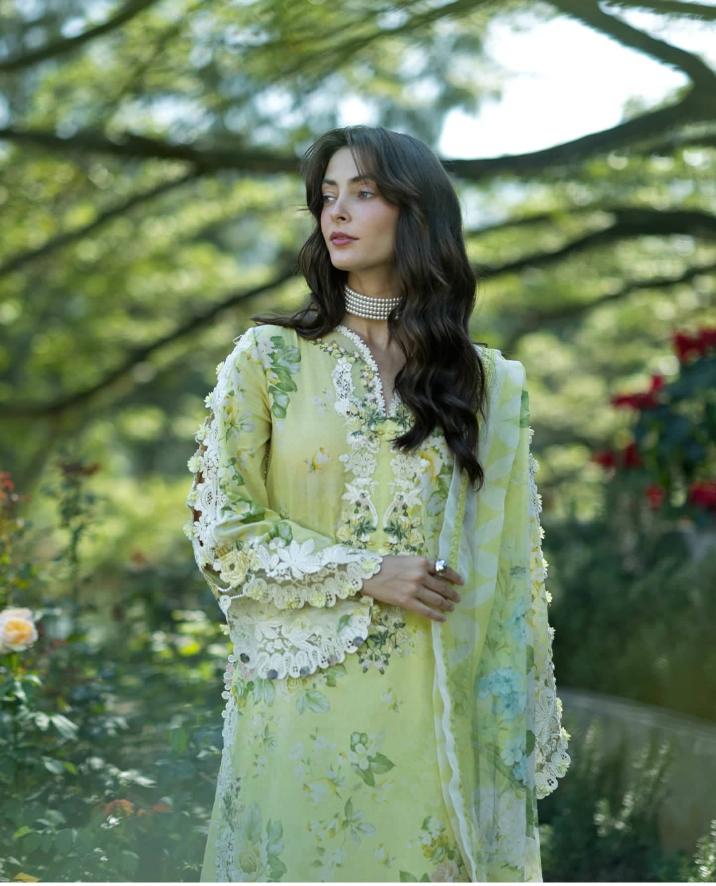 Elaf Signature Lawn/ESA-7A IVORY SEASON
