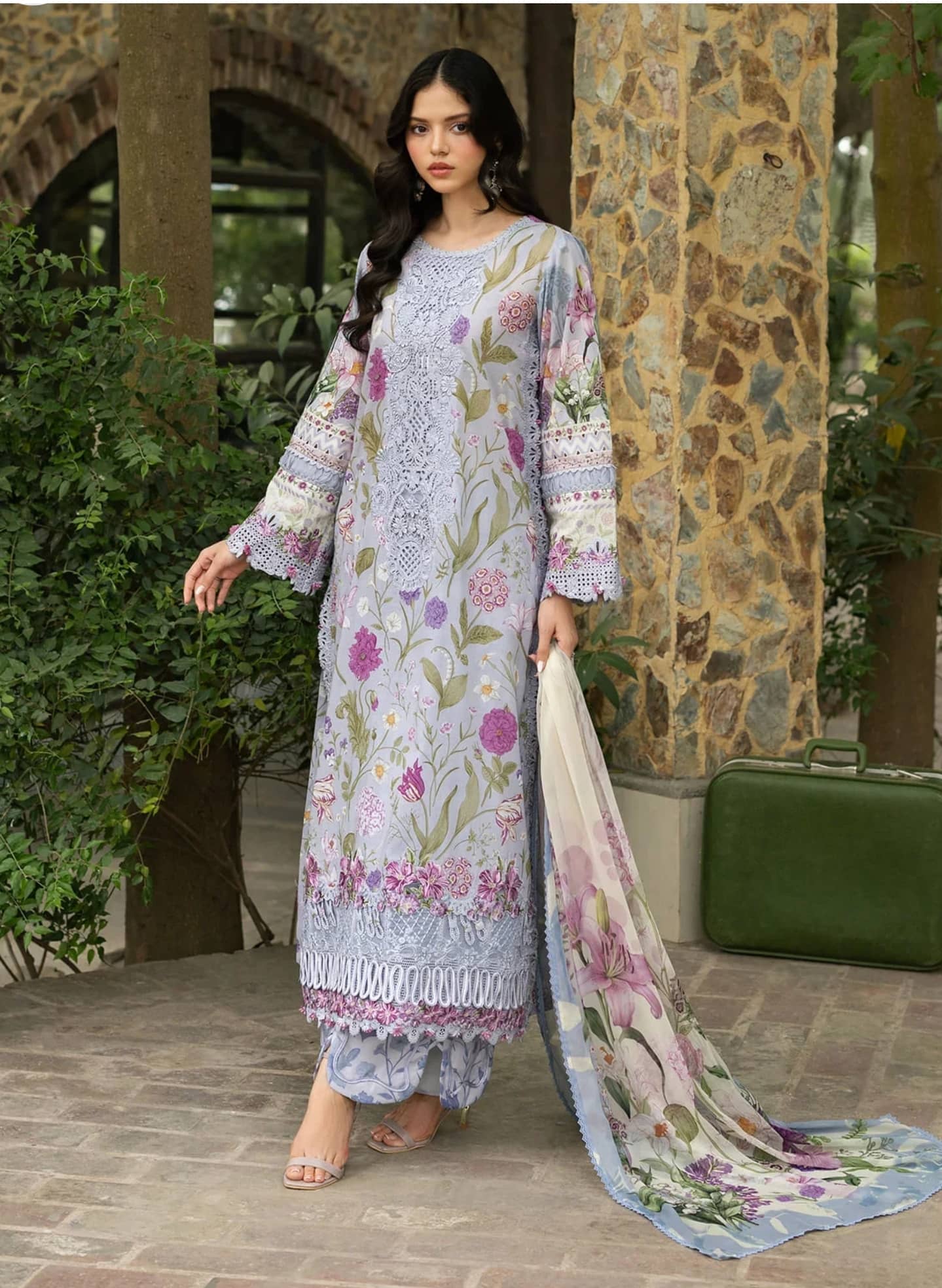img_elaf_signature_lawn_awwal_boutique