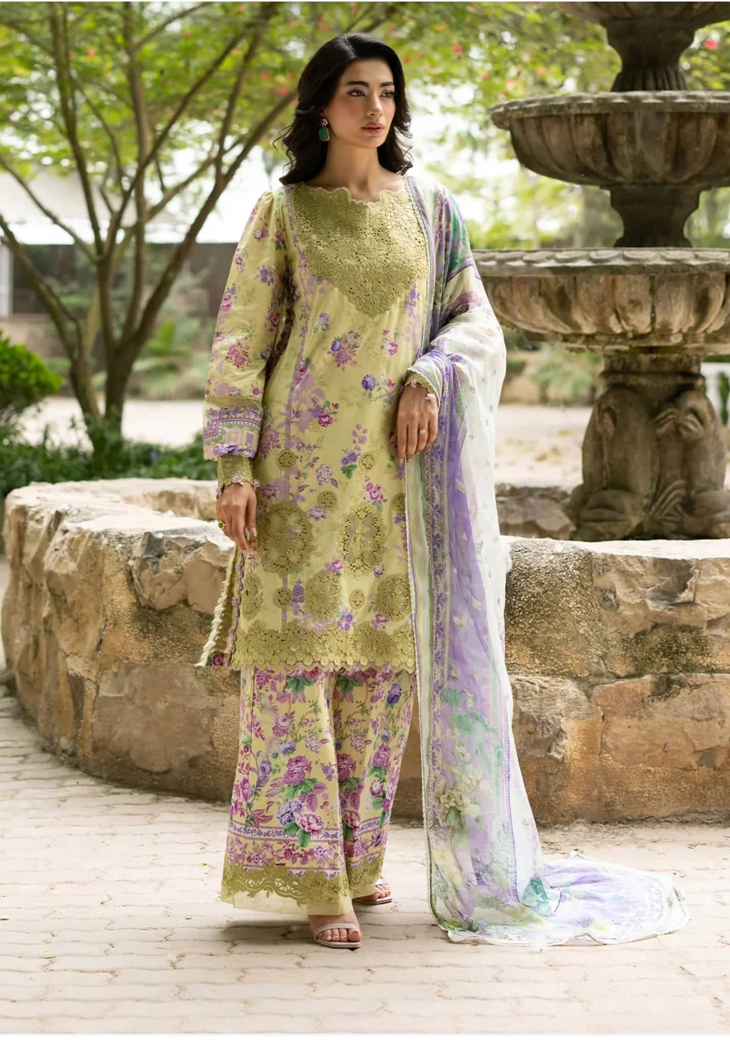 img_elaf_signature_olivia_awwal_boutique