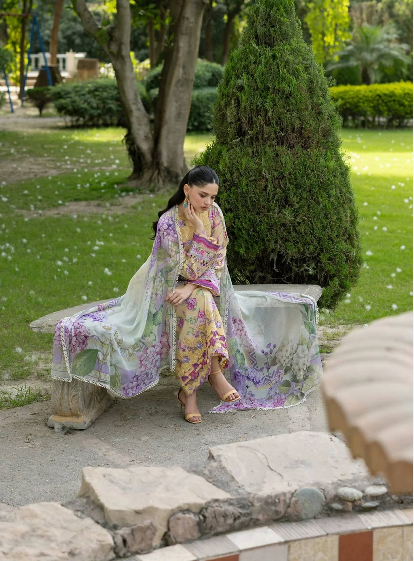 Elaf Signature Lawn/Vol 2/ESG-7A STELLA