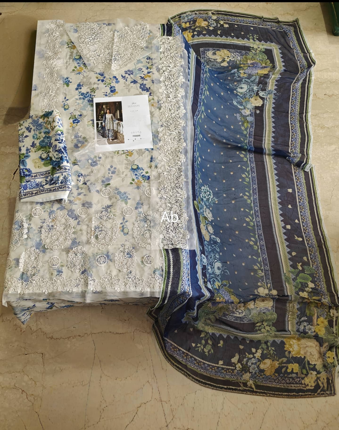 img_elaf_signature_lawn_awwal_boutique