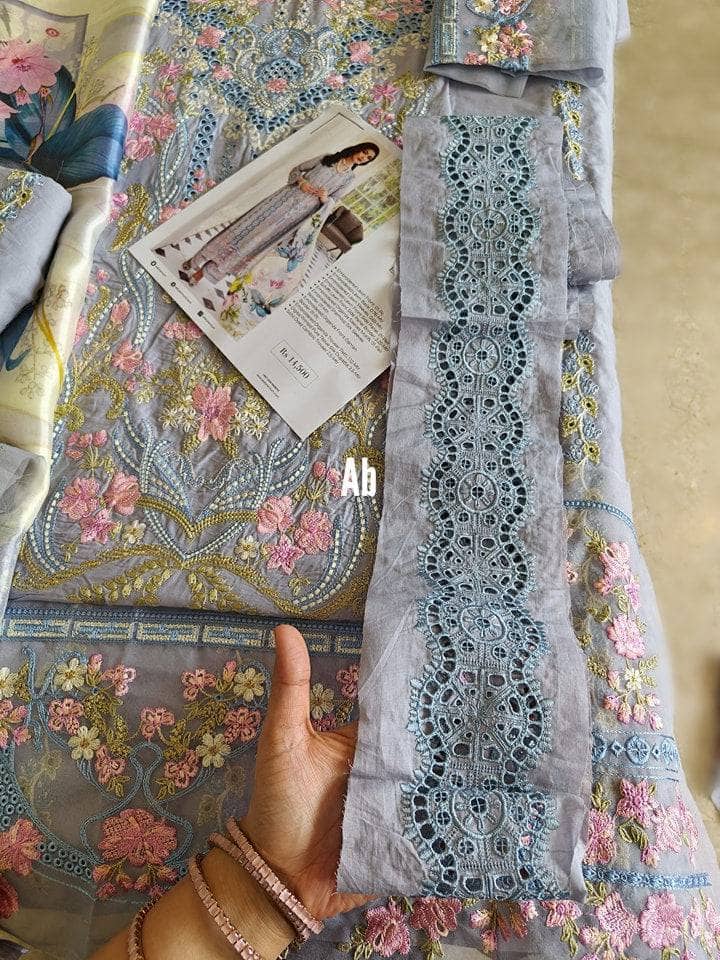 img_open_pic_elaf_festive_chikankari_awwal_boutique