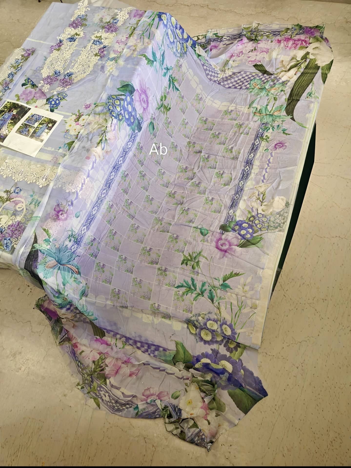 img_elaf_signature_lawn_awwal_boutique