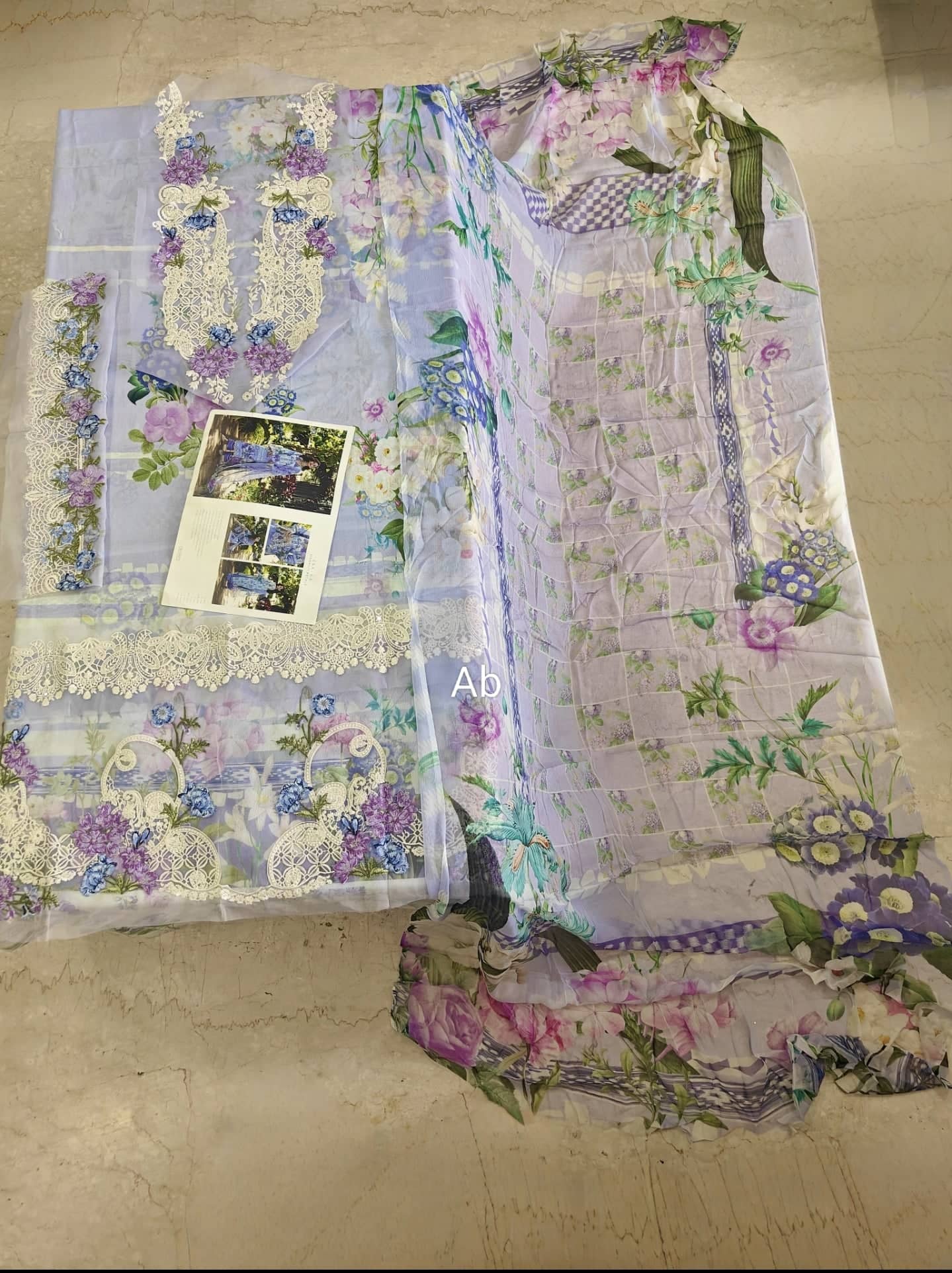 img_elaf_signature_lawn_awwal_boutique