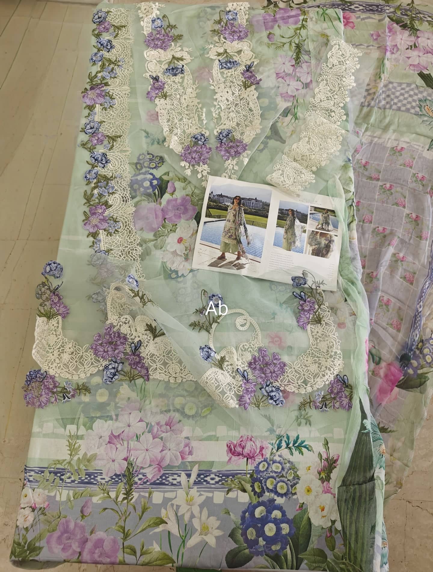 Open Pic/Elaf Signature Lawn/ESA-6B/EVELINE WHISPER