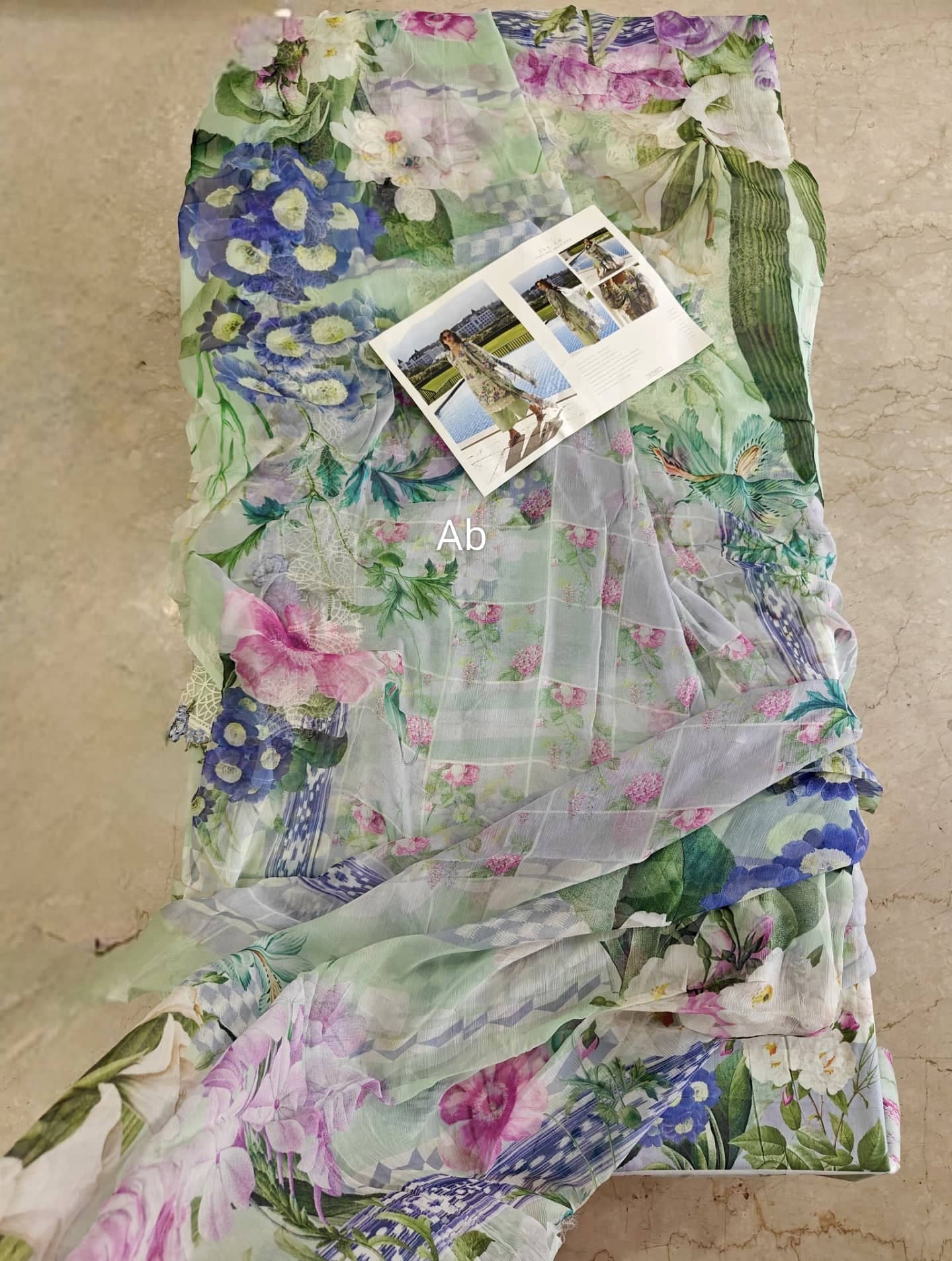 Open Pic/Elaf Signature Lawn/ESA-6B/EVELINE WHISPER