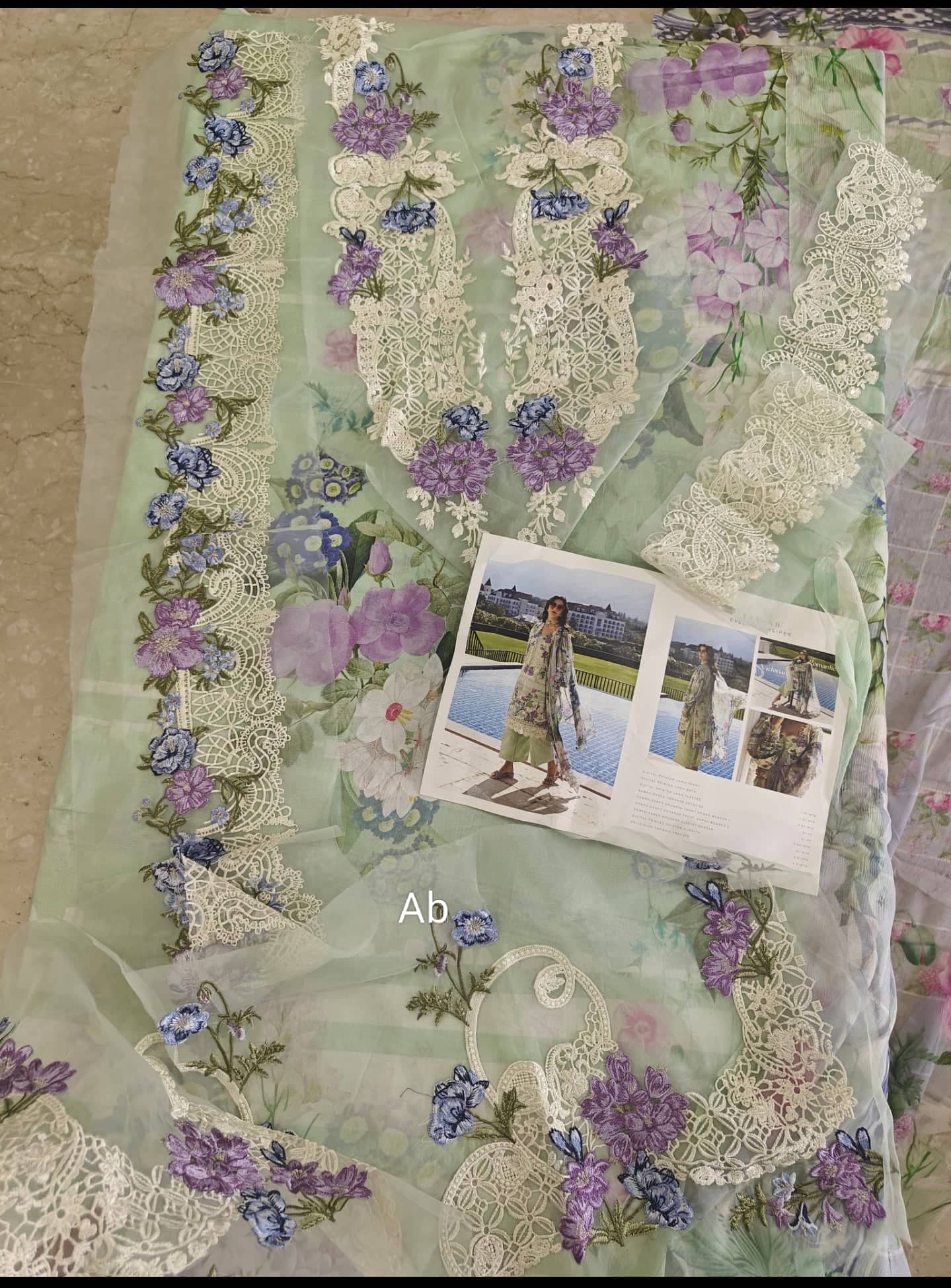 Open Pic/Elaf Signature Lawn/ESA-6B/EVELINE WHISPER