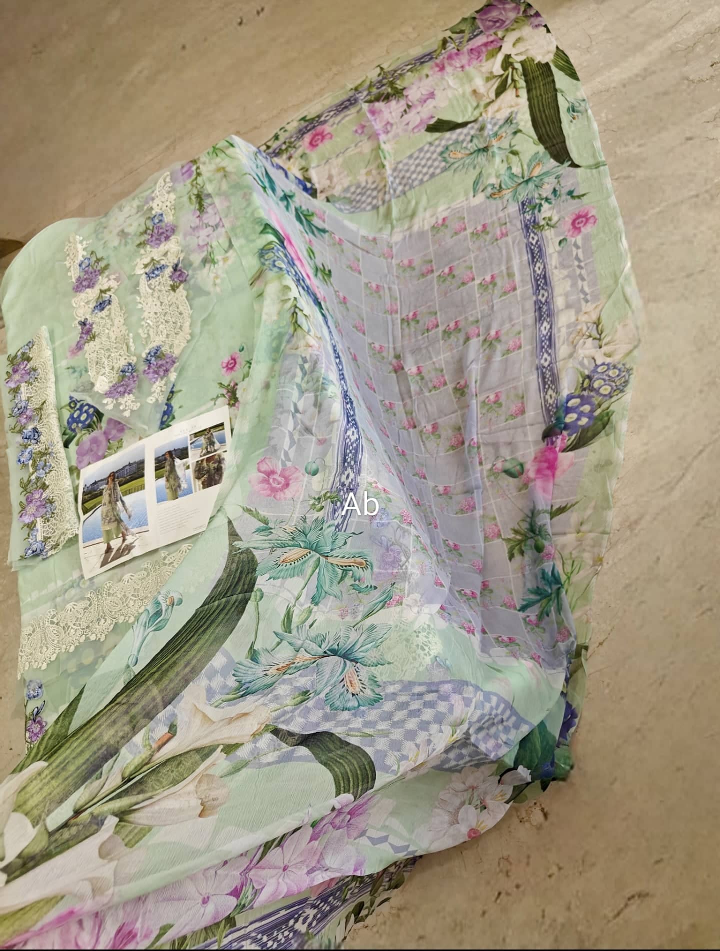 Open Pic/Elaf Signature Lawn/ESA-6B/EVELINE WHISPER