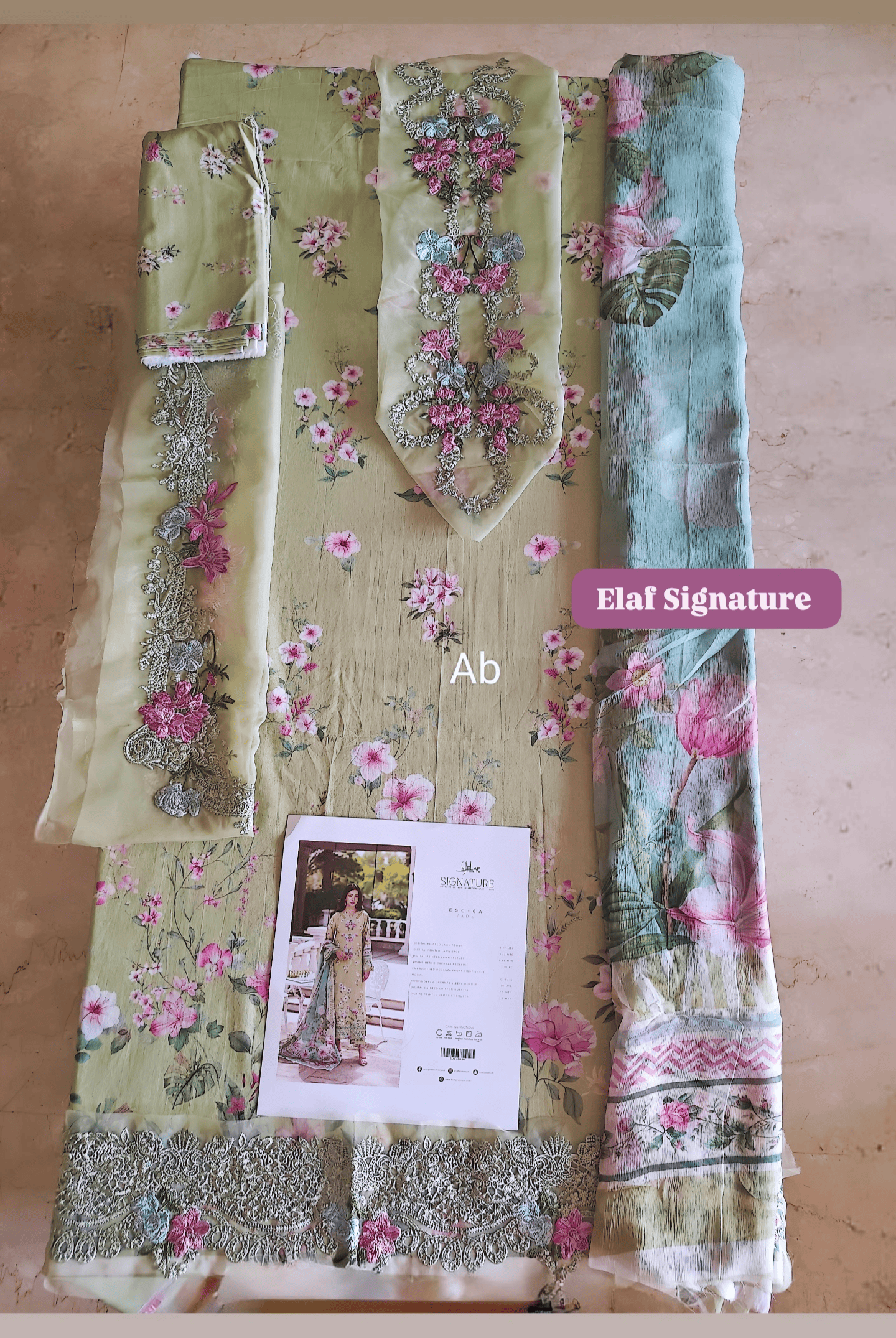img_elaf_signature_lawn_awwal_boutique