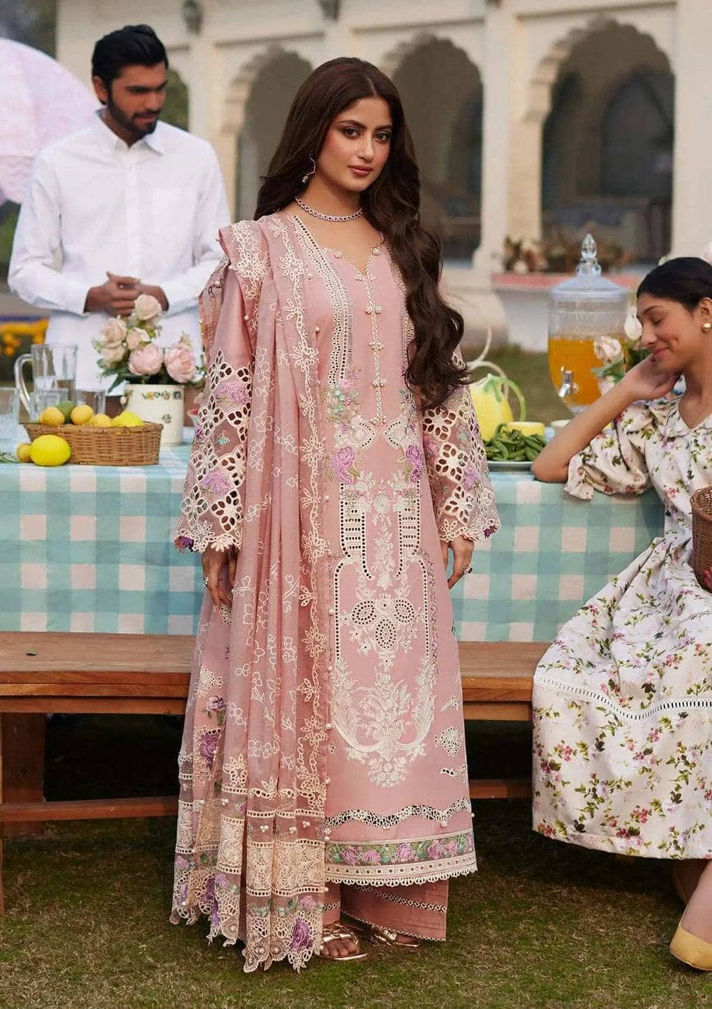 img_elaf_premium_eid_lawn_awwal_boutique