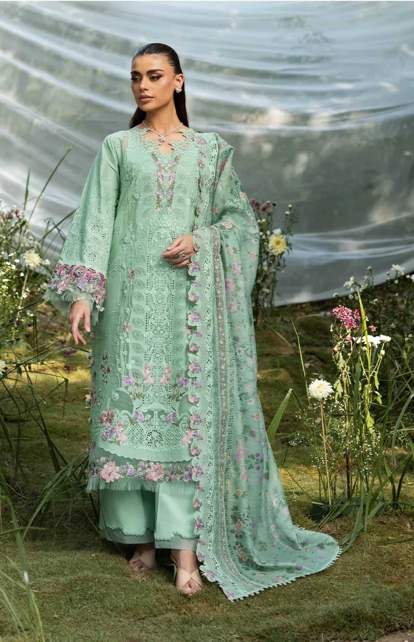 img_elaf_premium_lawn_awwal_boutique