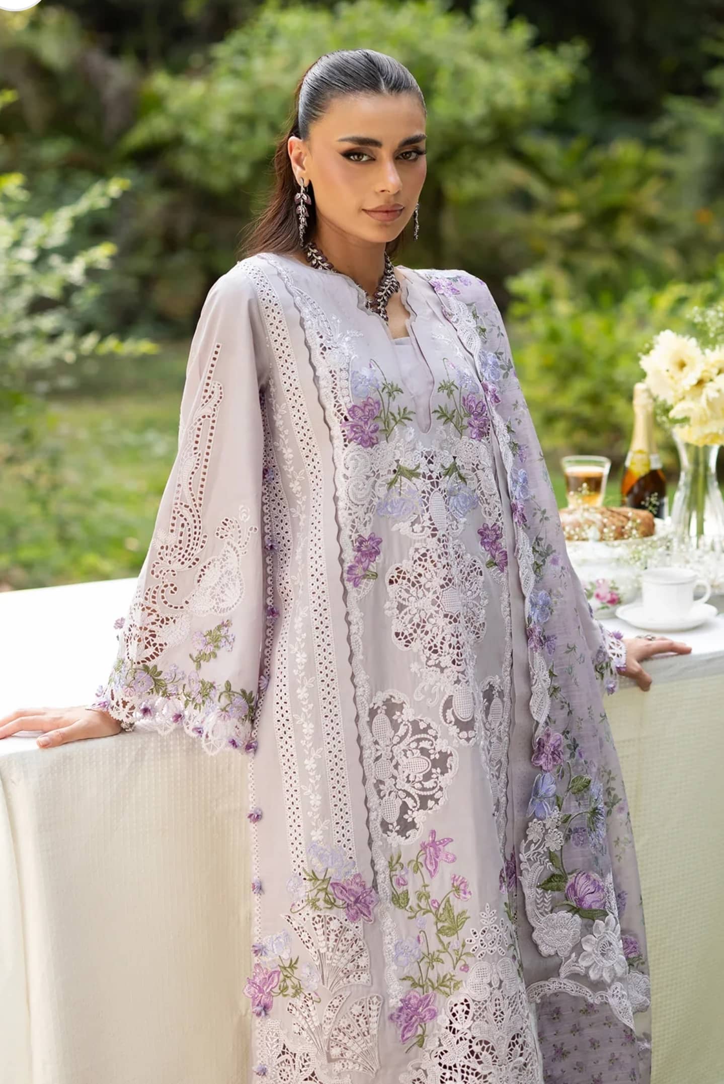 img_elaf_premium_lawn_awwal_boutique