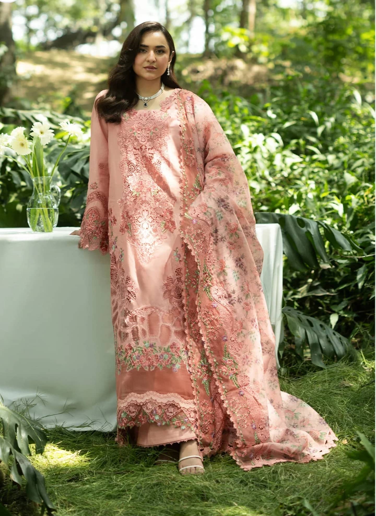 img_elaf_premium_lawn_awwal_boutique