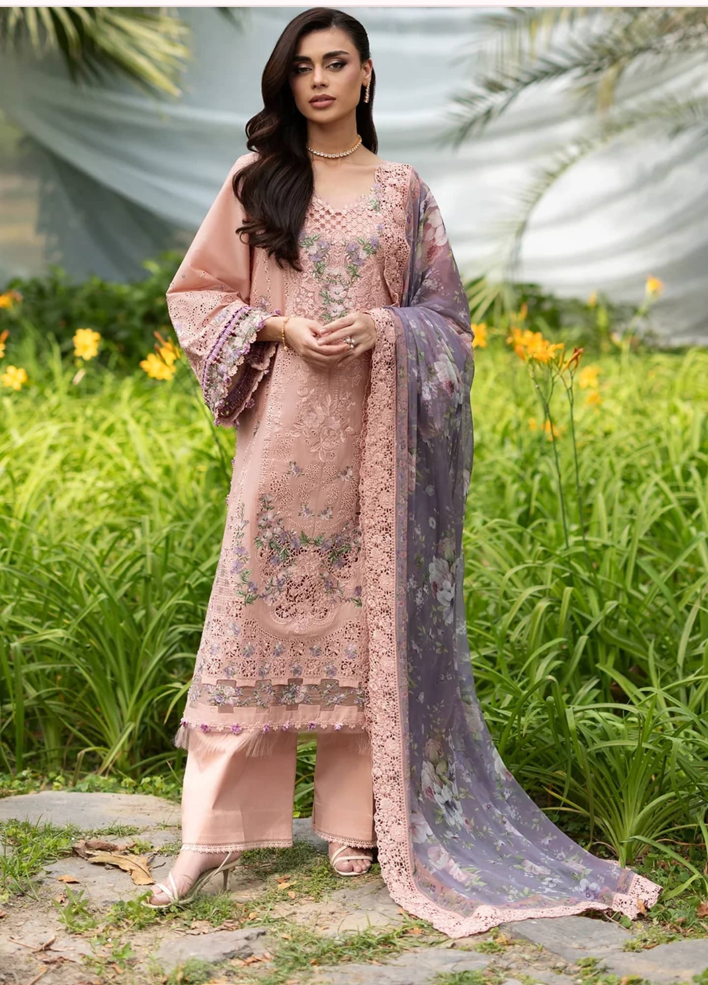 img_elaf_premium_lawn_awwal_boutique
