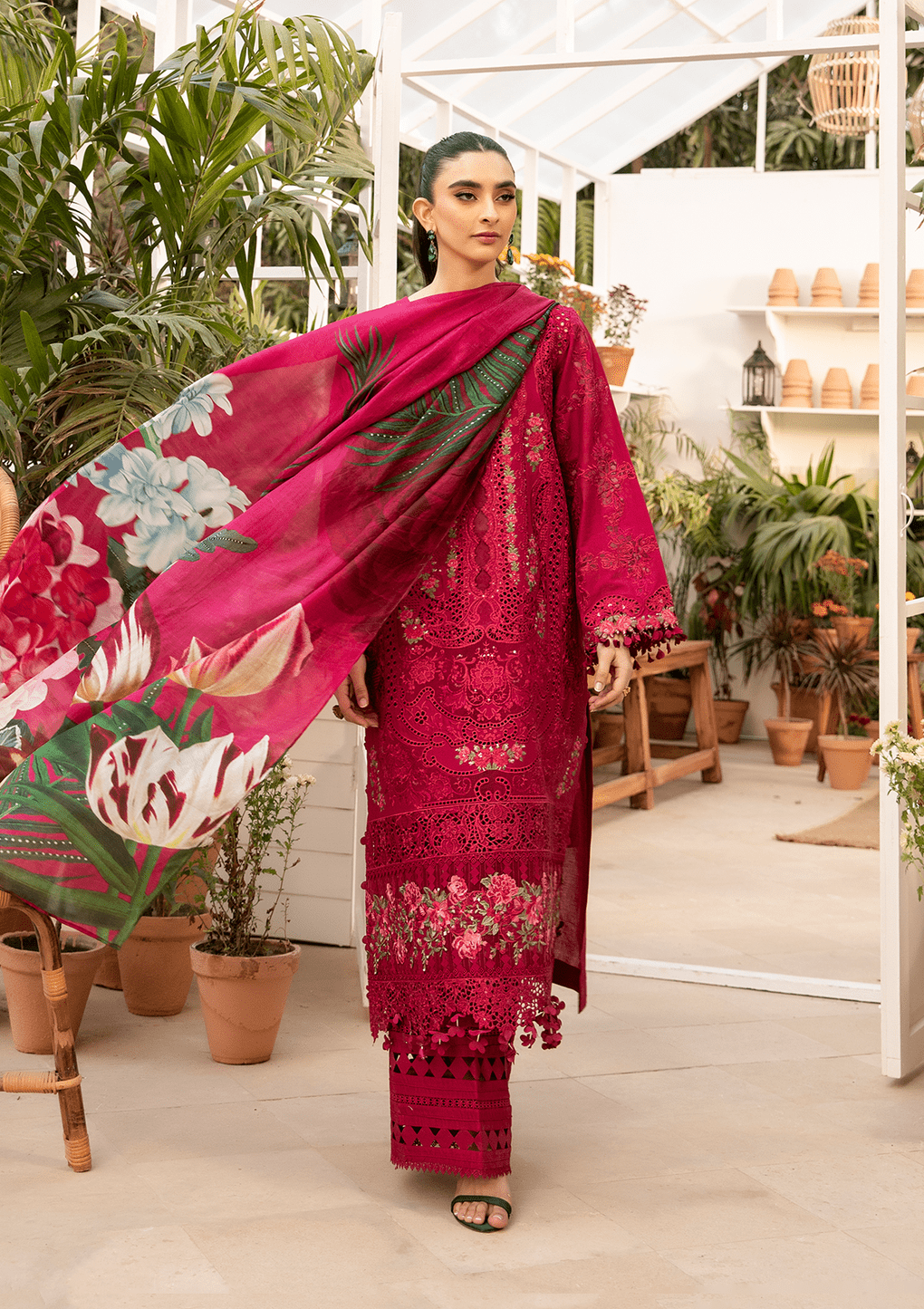 img_elaf_luxury_lawn_awwal_boutique