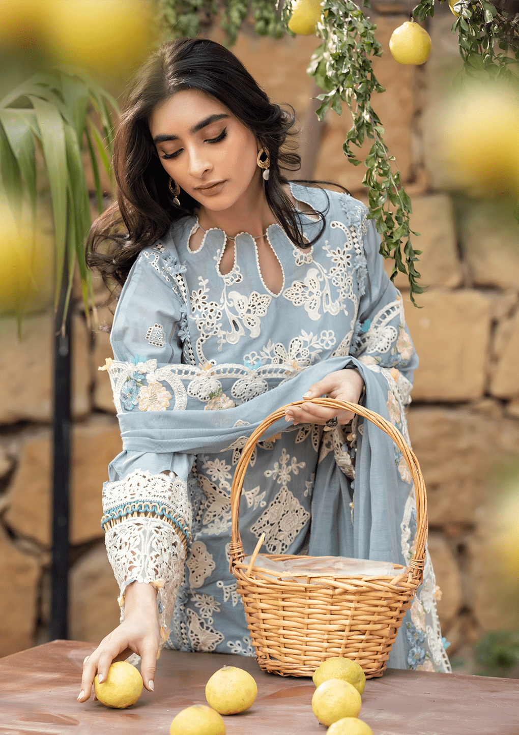 Elaf Premium Luxury Lawn 25/ELM-7B MAHVEEN/Ice Blue
