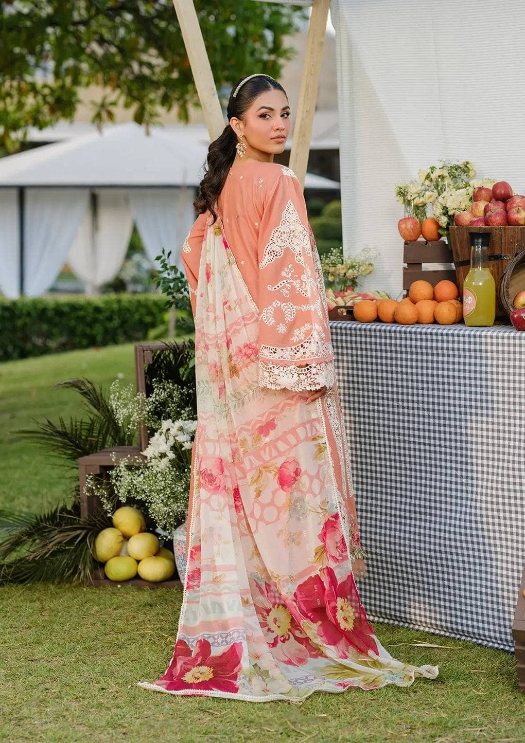 img_elaf_luxury_lawn_awwal_boutique