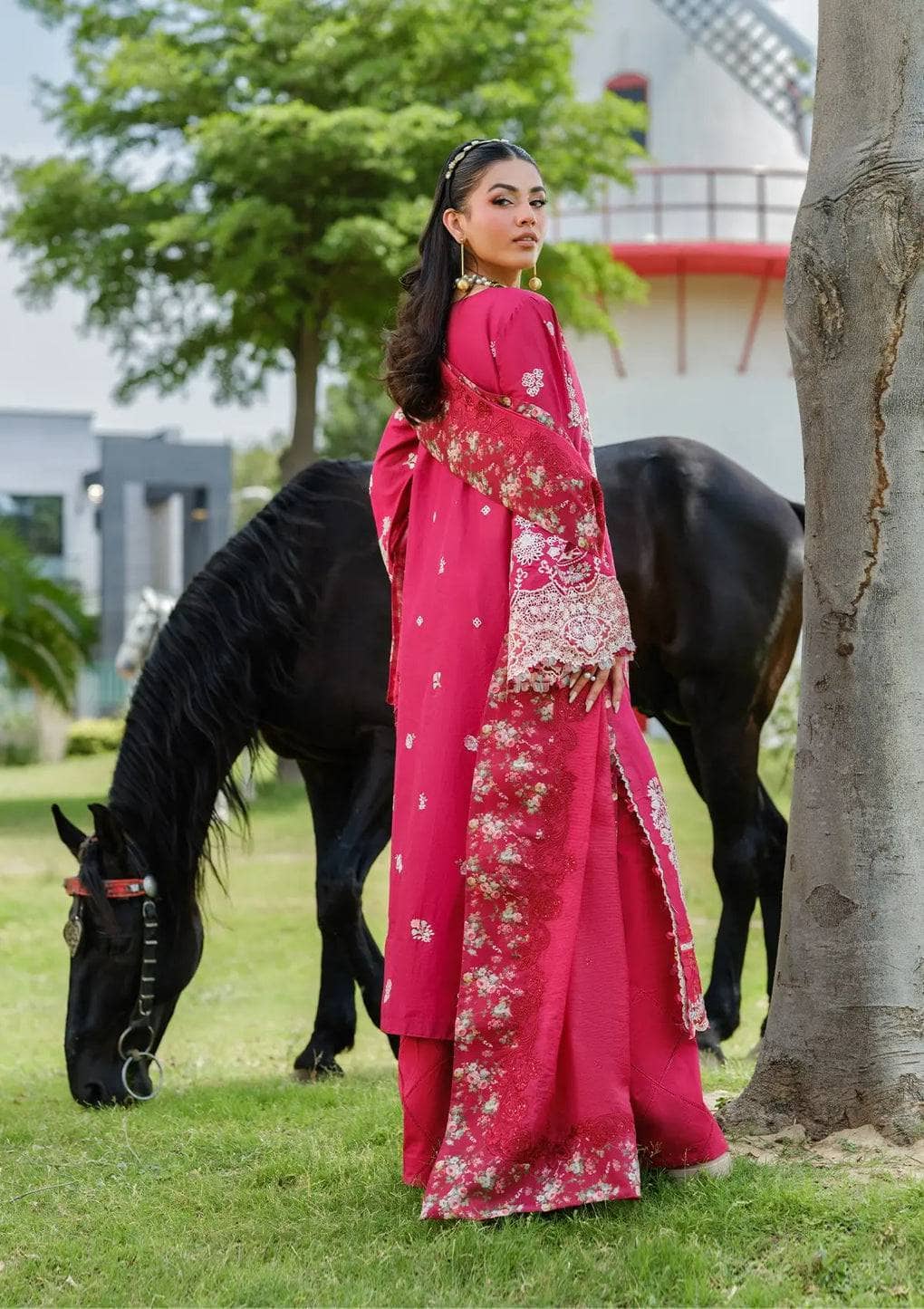 Restocked/Elaf Luxury Lawn 25/ELH-6B JULIET/Maroon