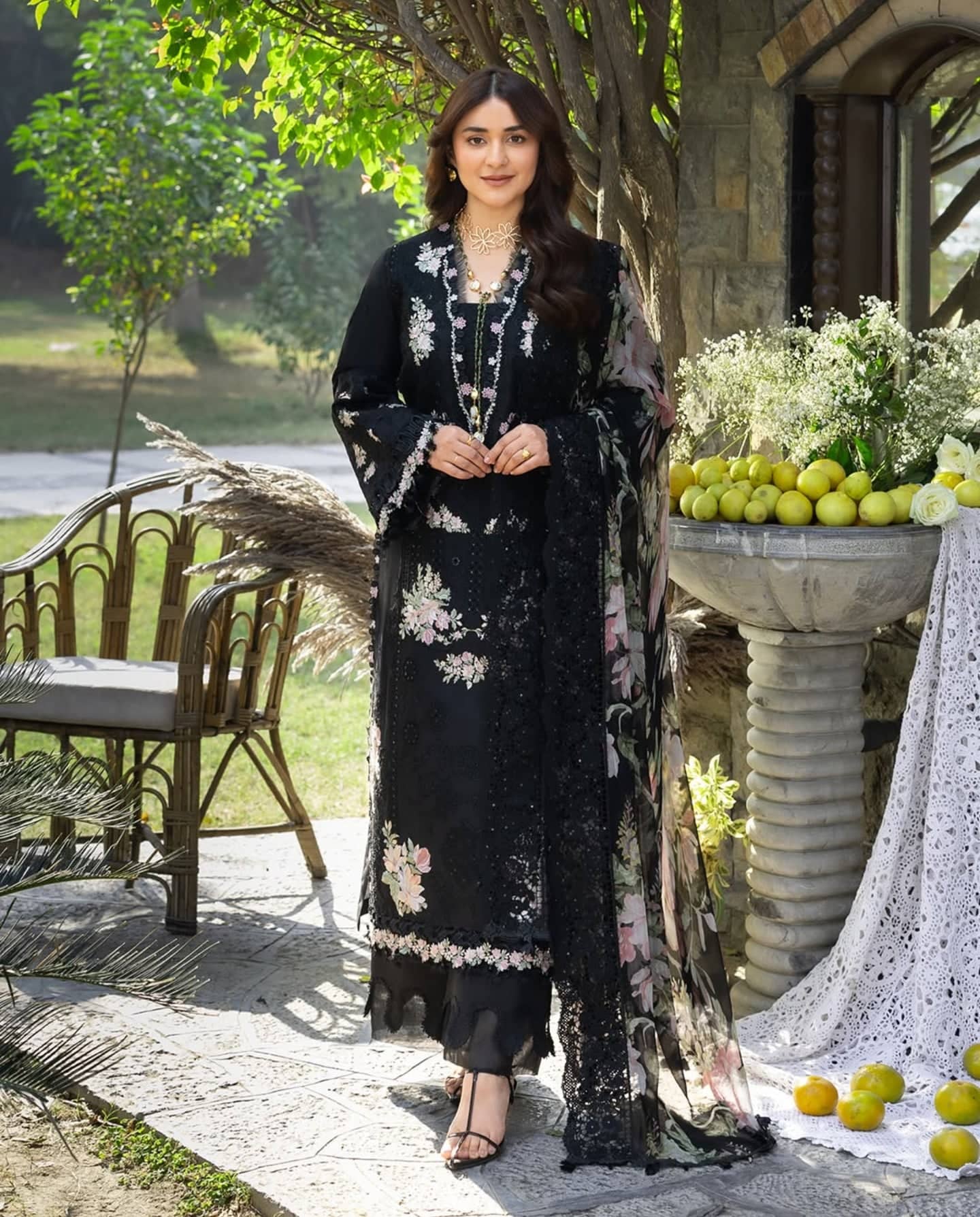 img_elaf_premium_lawn_awwal_boutique