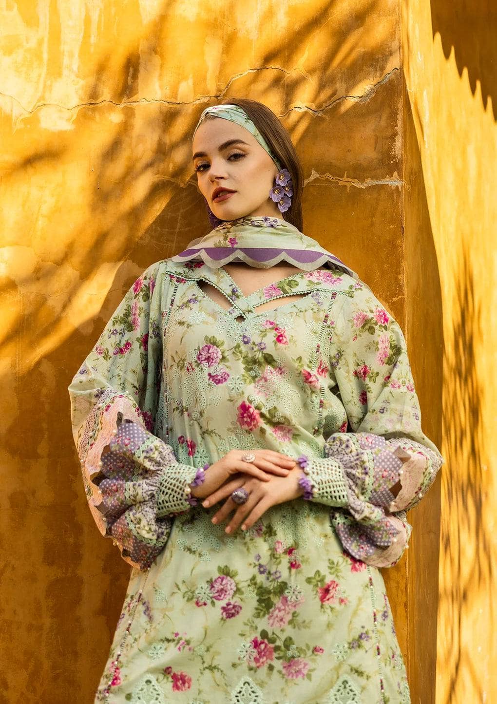 img_elaf_chikankari_awwal_boutique
