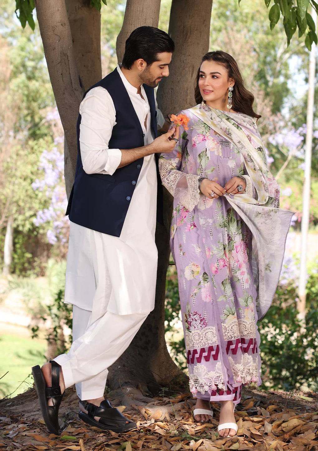 img_elaf_chikankari_awwal_boutique