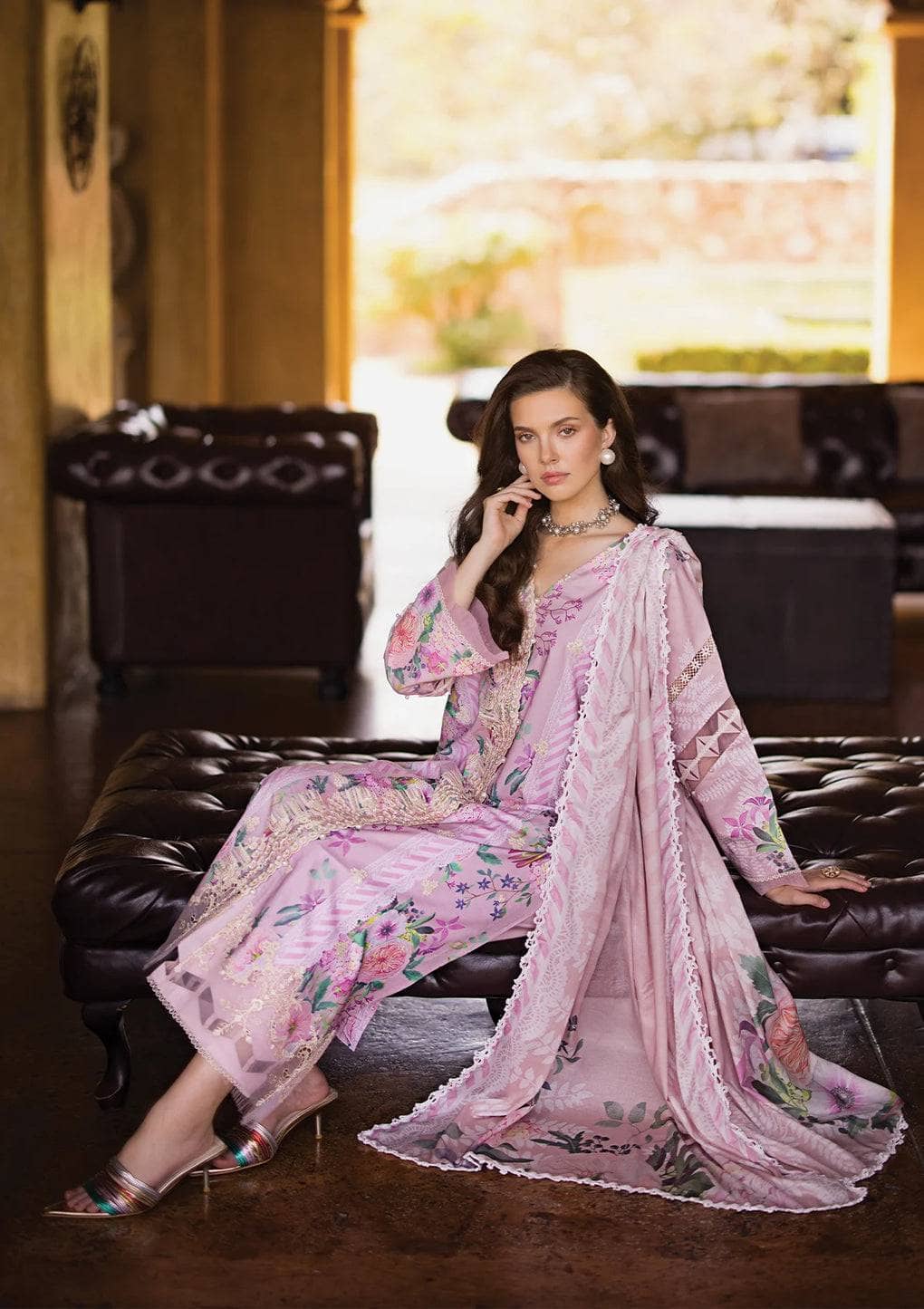 img_elaf_prints_chikankari_lawn_24_awwal_boutique