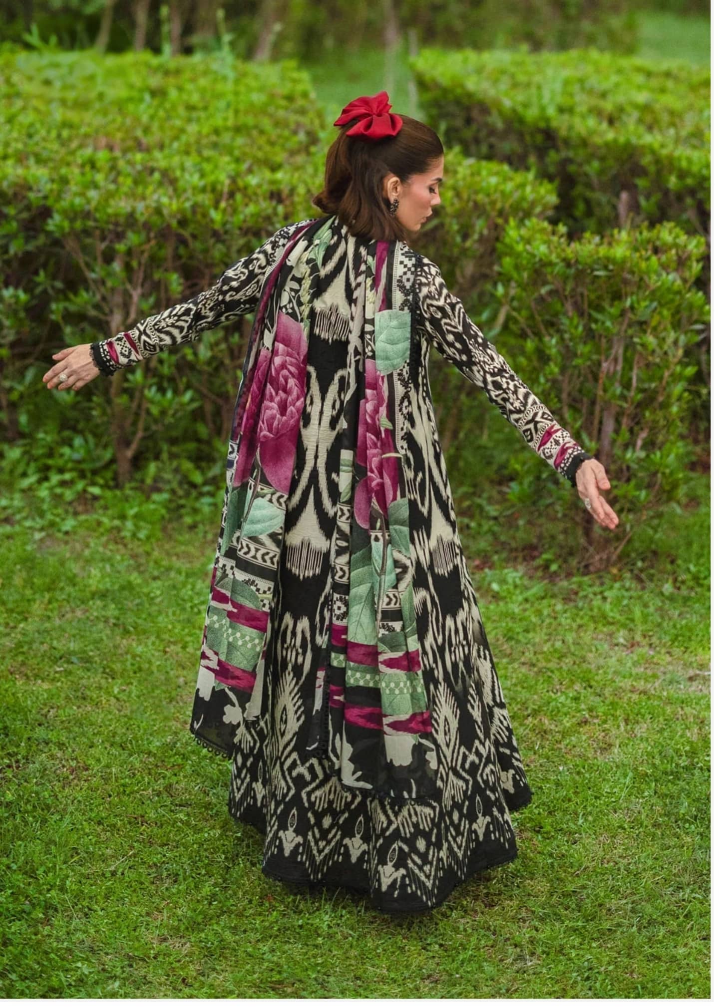 Elaf Bridgerton Prints -1B REGINA