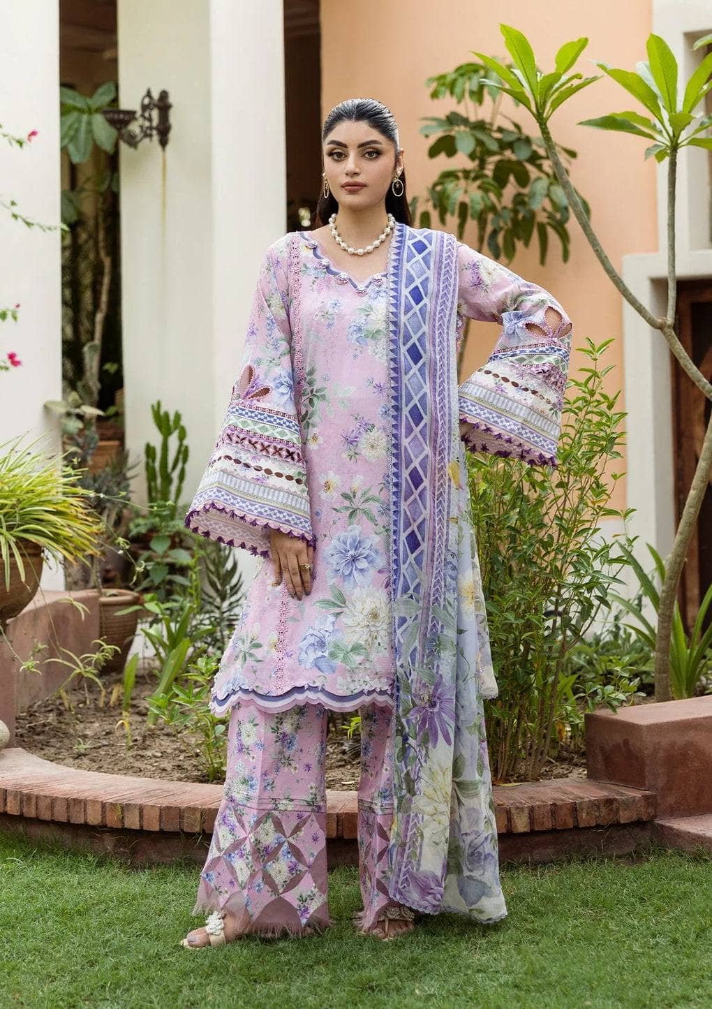 img_elaf_prints_chiffon_dupatta_awwal_boutique