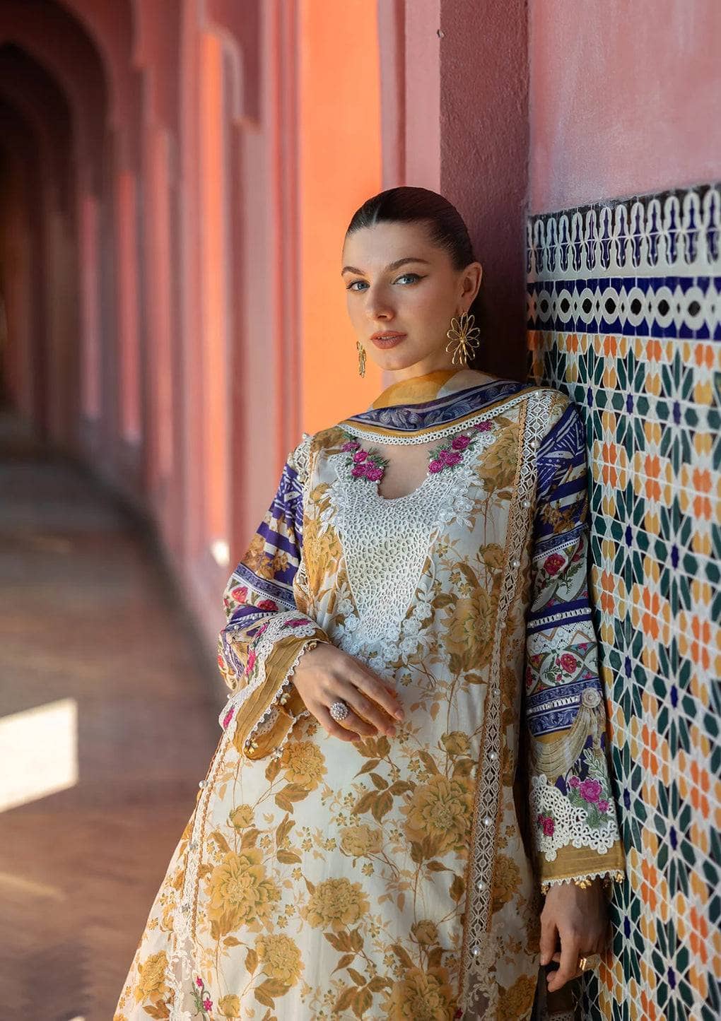 img_elaf_signature_lawn_24_awwal_boutique