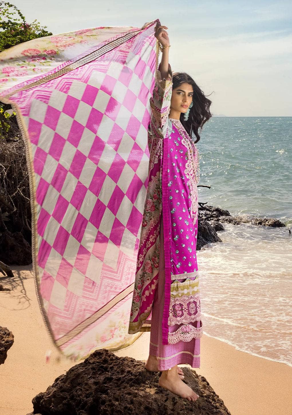 img_elaf_signature_lawn_24_awwal_boutique