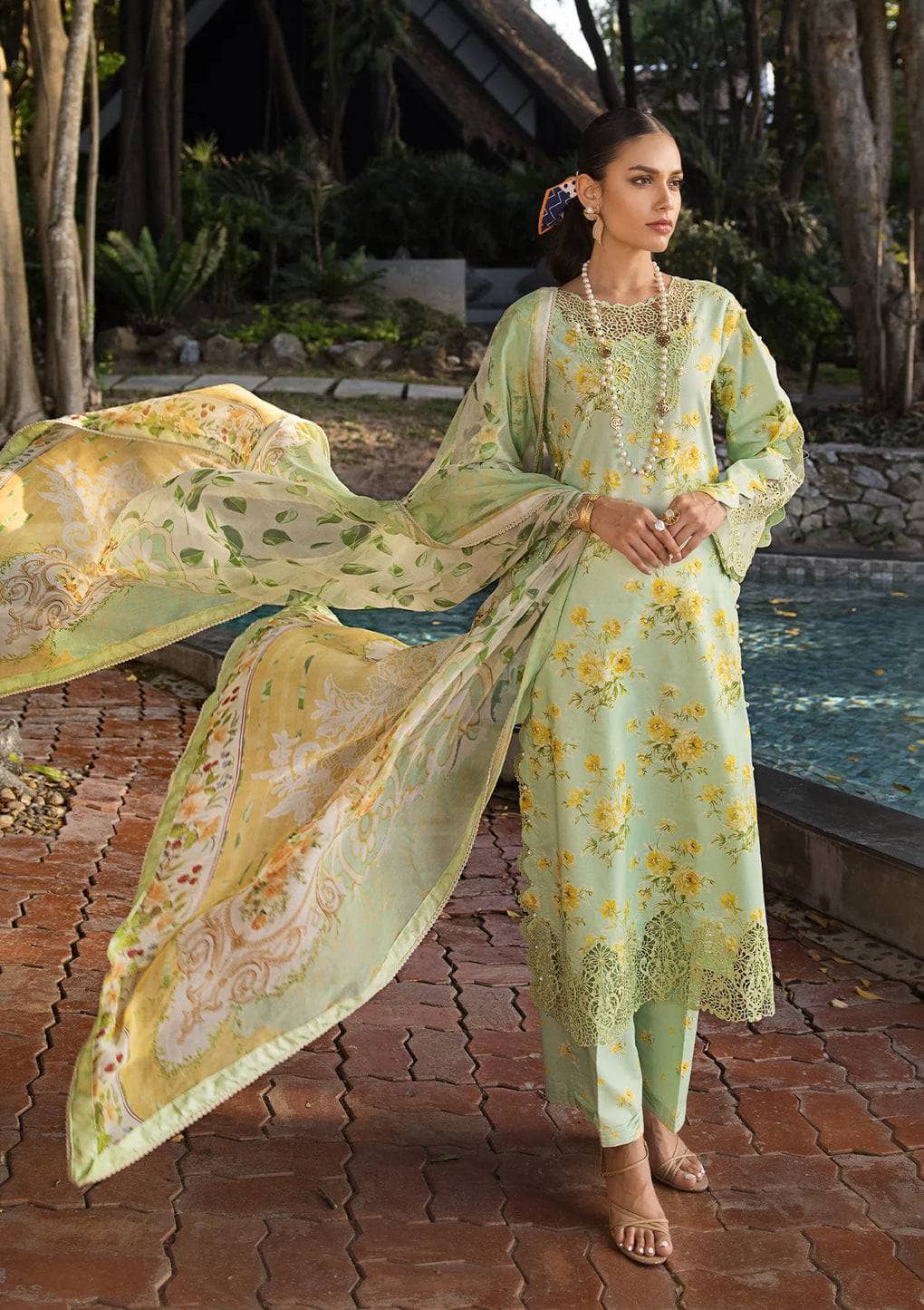 img_elaf_signature_lawn_24_awwal_boutique