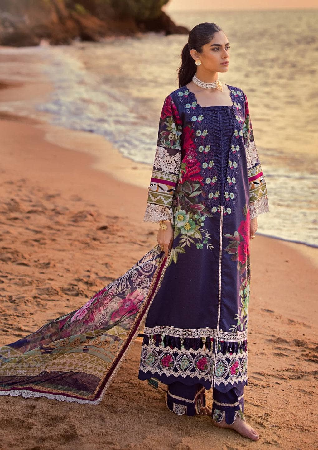 img_elaf_signature_lawn_24_awwal_boutique