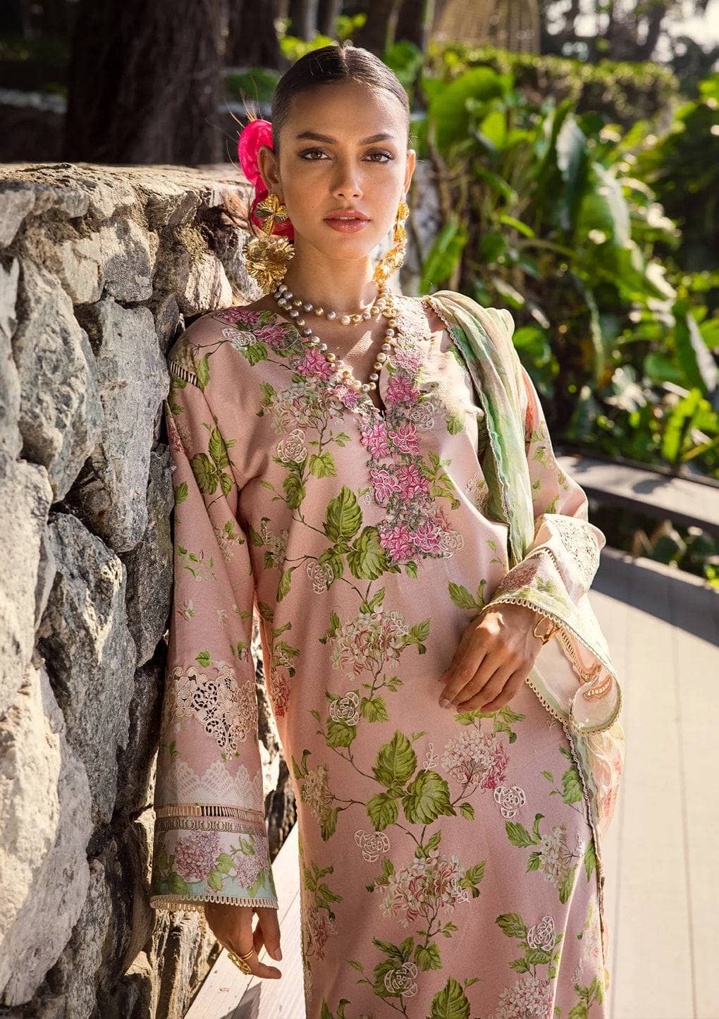 img_elaf_signature_lawn_24_awwal_boutique