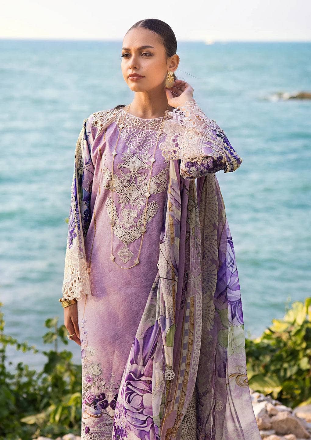 img_elaf_signature_lawn_24_awwal_boutique