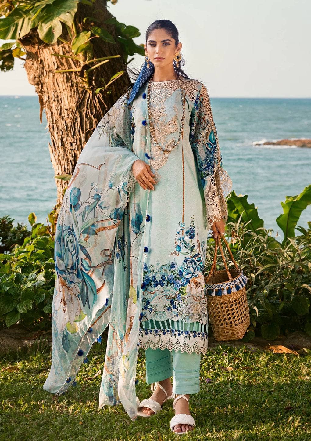 img_elaf_signature_lawn_24_awwal_boutique
