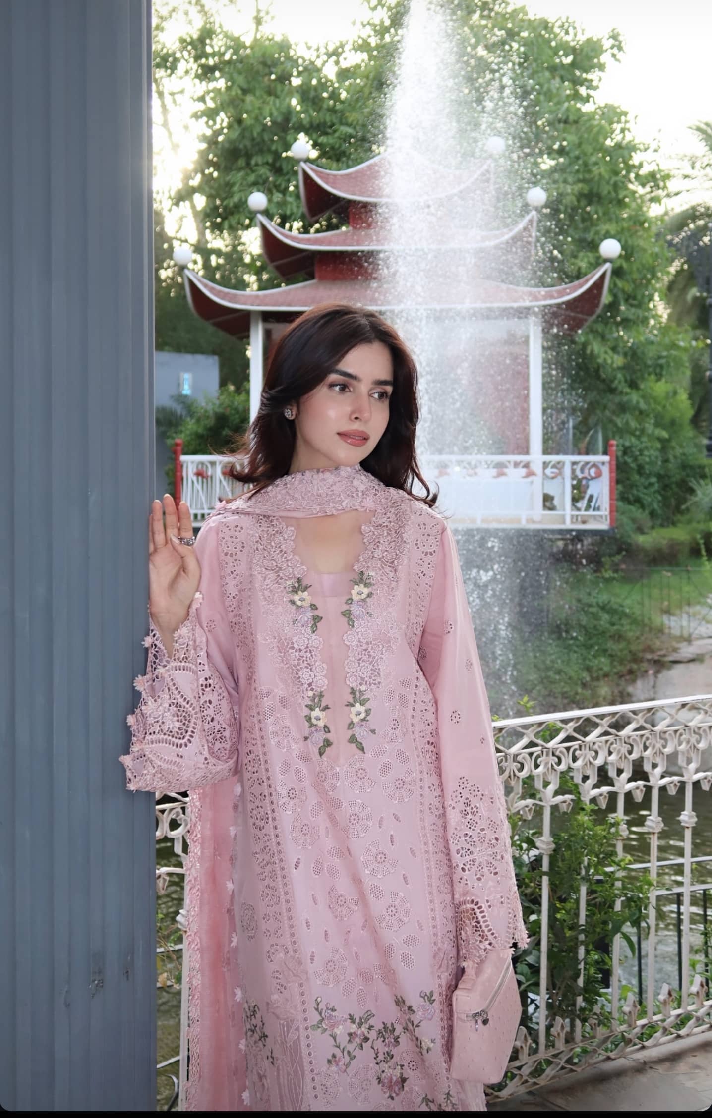 img_elaf_premium_lawn_awwal_boutique