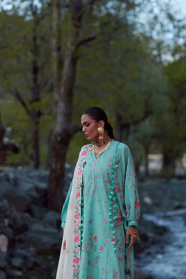 Elan Kashmee Luxury Lawn 26/GULRAAZ (EL26-08 B)