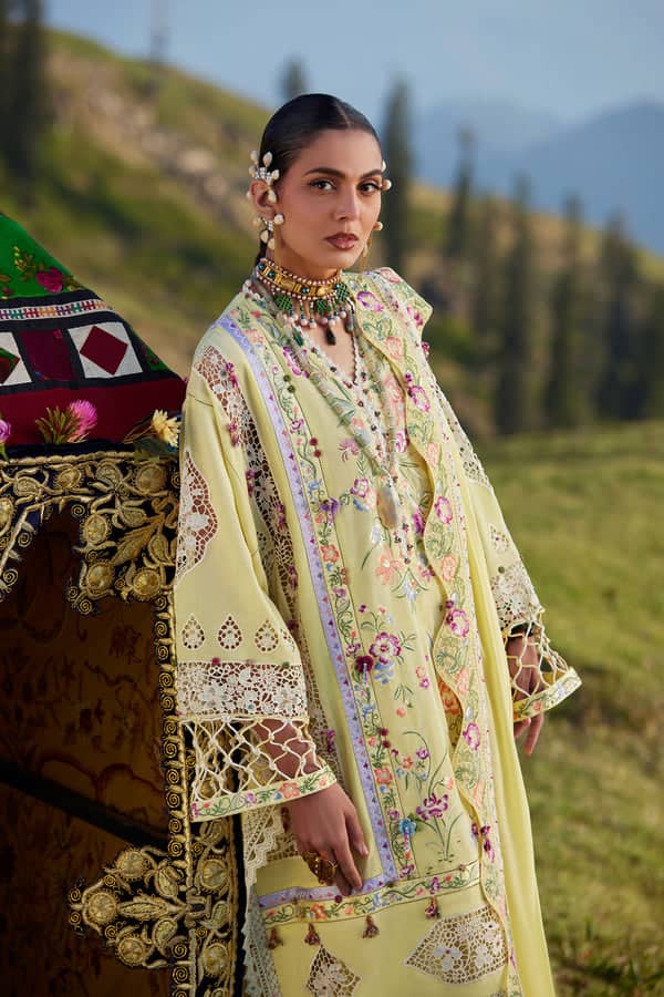 Elan Kashmee Luxury Lawn 26/NEELUNE (EL26-05 A)