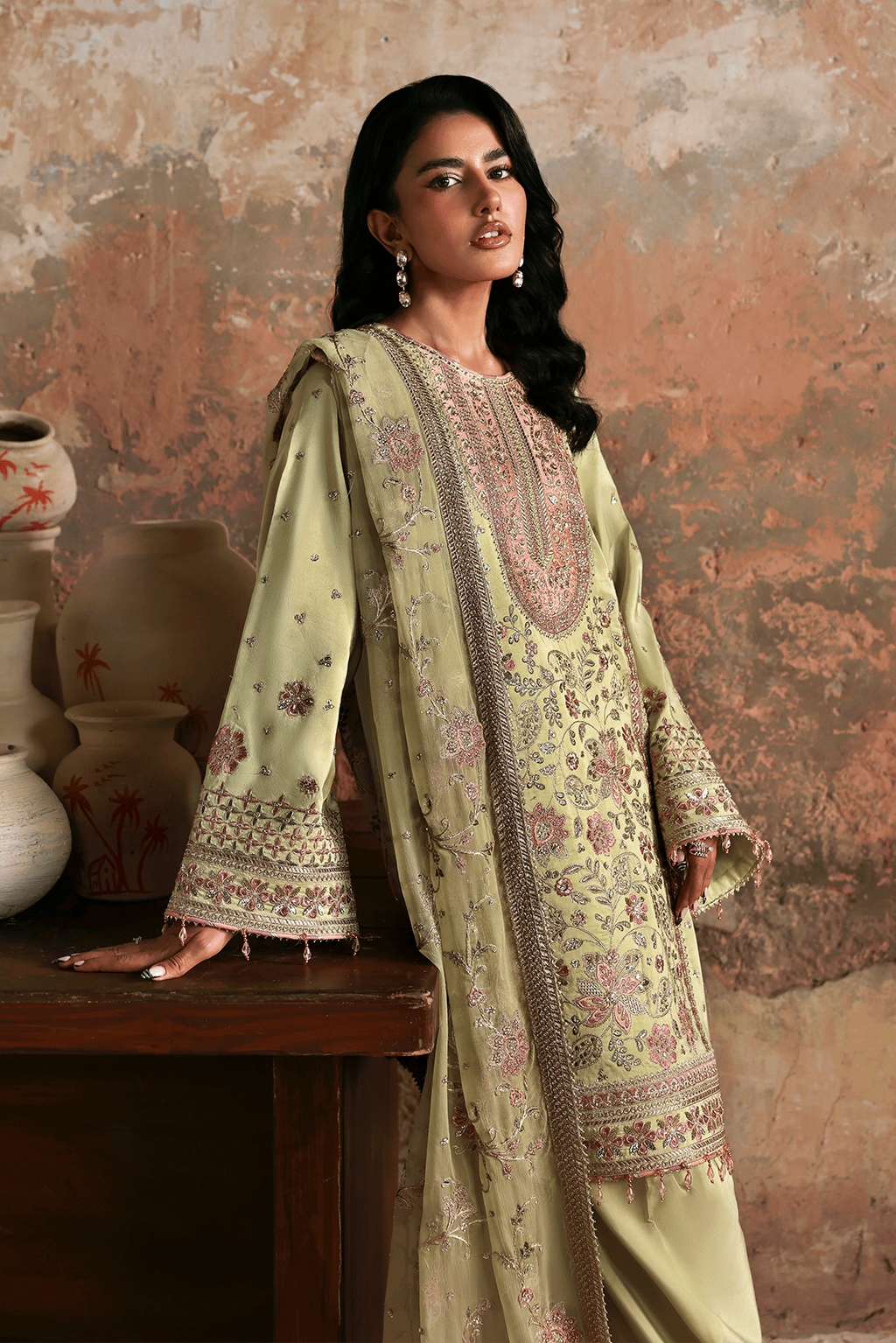 img_emaan_adeel_silk_awwal_boutique
