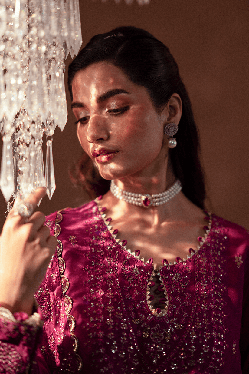 img_emaan_adeel_selene_raw_silk_awwal_boutique