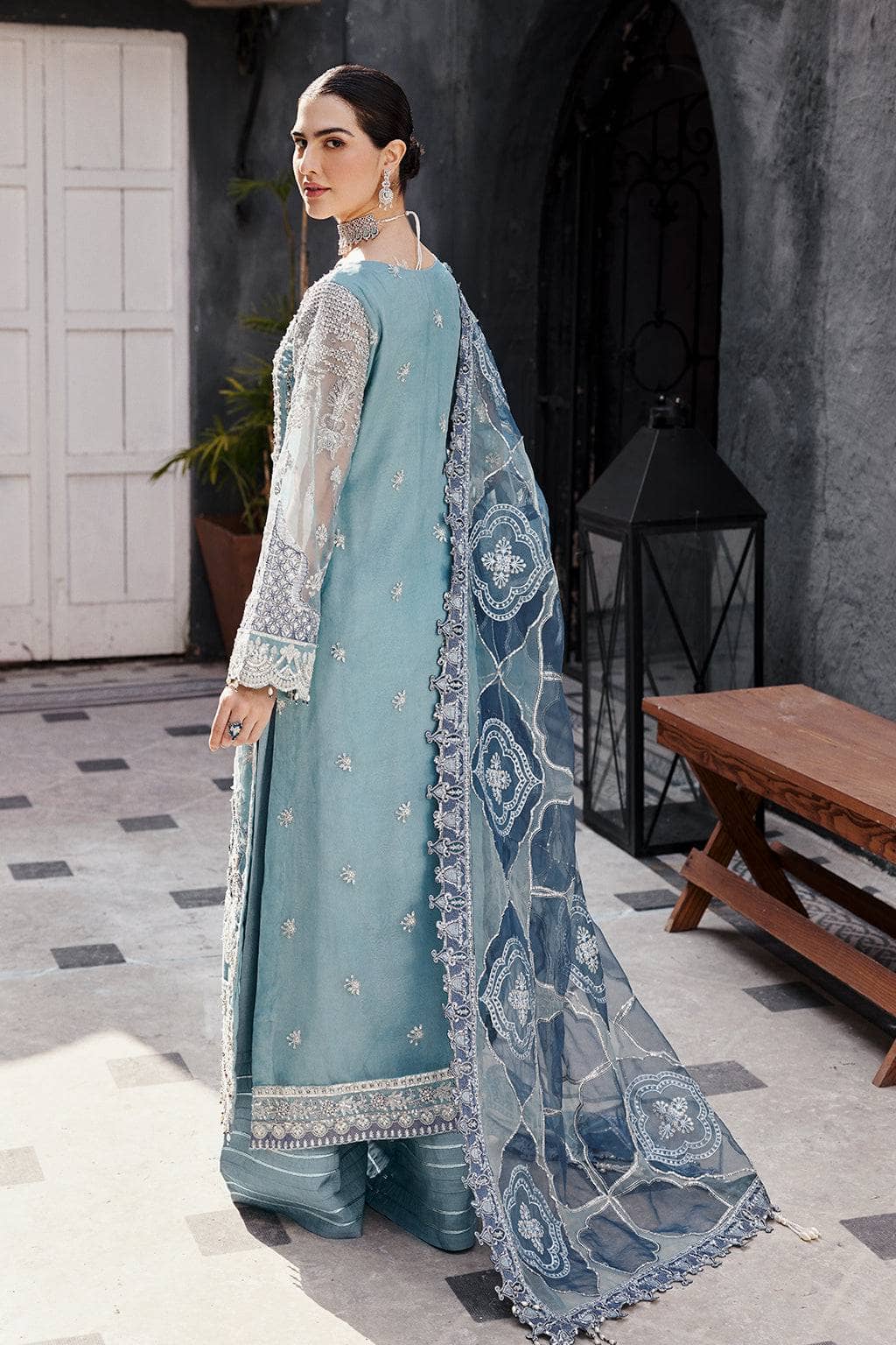 img_emaan_adeel_nawabzadi_awwal_boutique